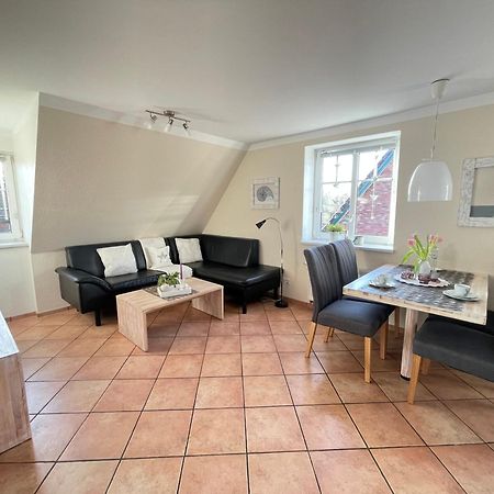 Apartamento Haus Wyden Utersum Exterior foto