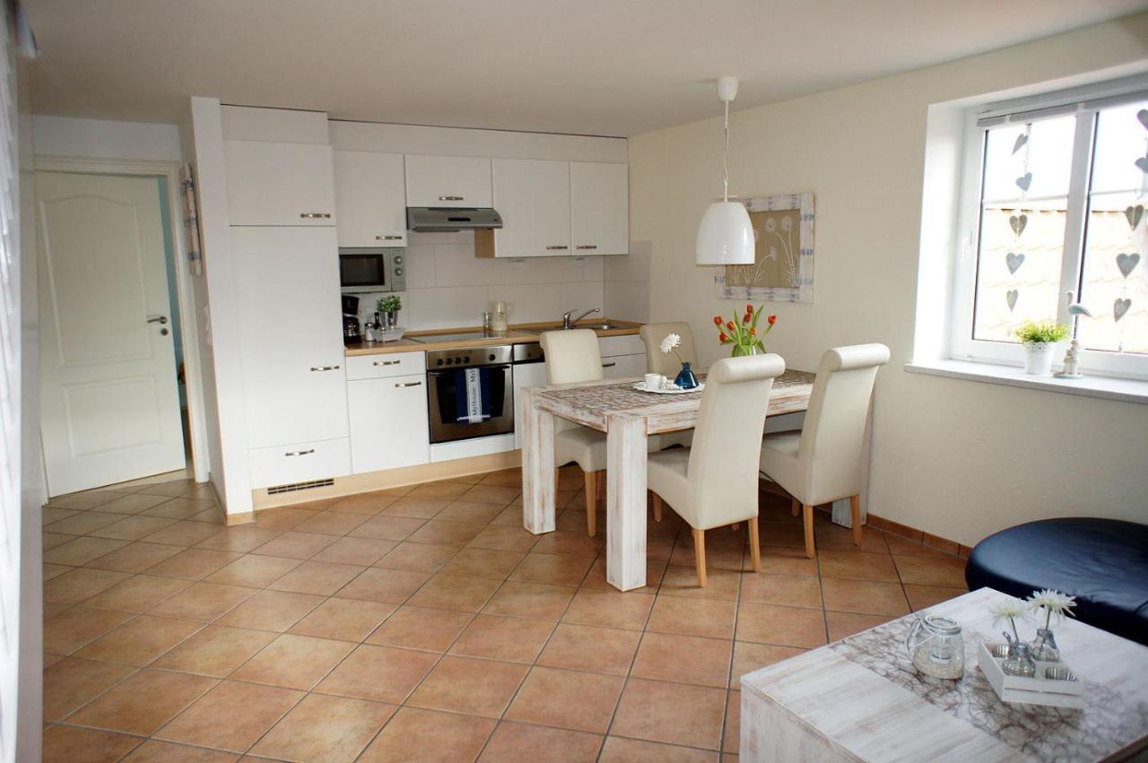 Apartamento Haus Wyden Utersum Exterior foto