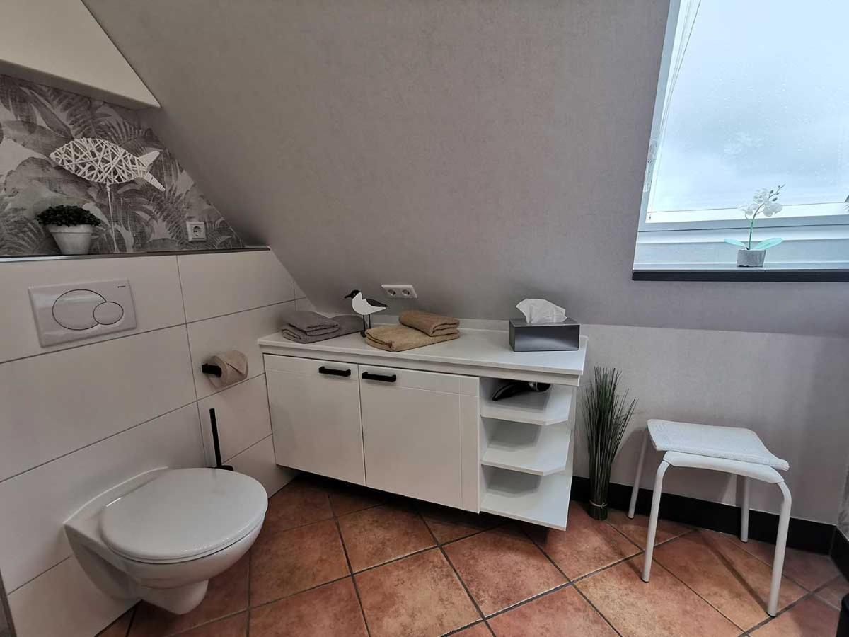 Apartamento Haus Wyden Utersum Exterior foto